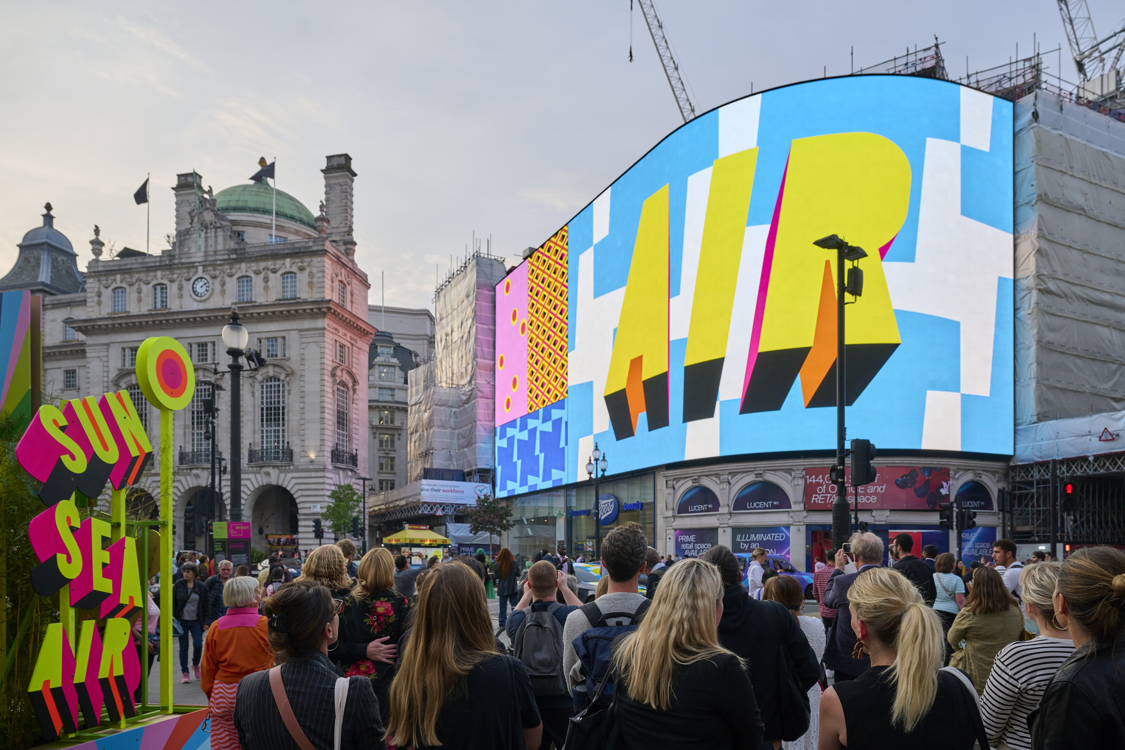 Activation Video in Piccadilly Circus